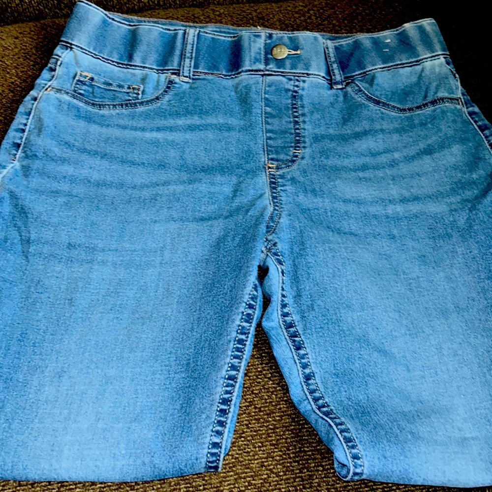 Lee Pull On Jeans Large NWOT